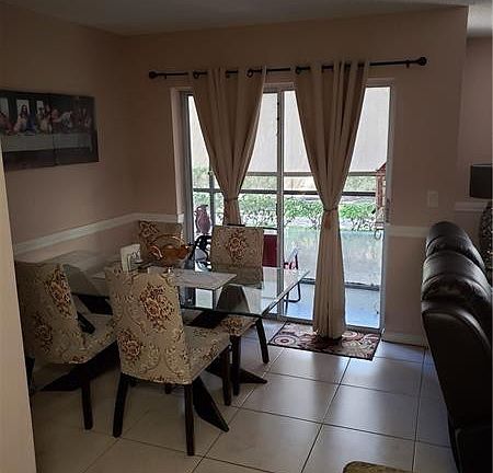 5th image of 1225 SW 46th Ave APT 203