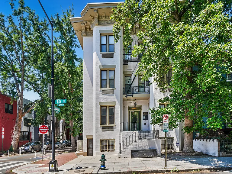 1822 15th St NW #303 — Photo 21