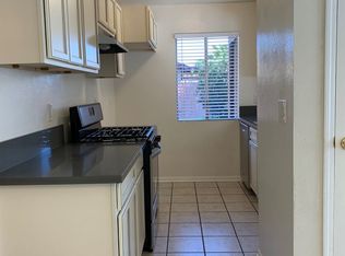 1130 Cleveland Ct, Lake Elsinore, CA 92530