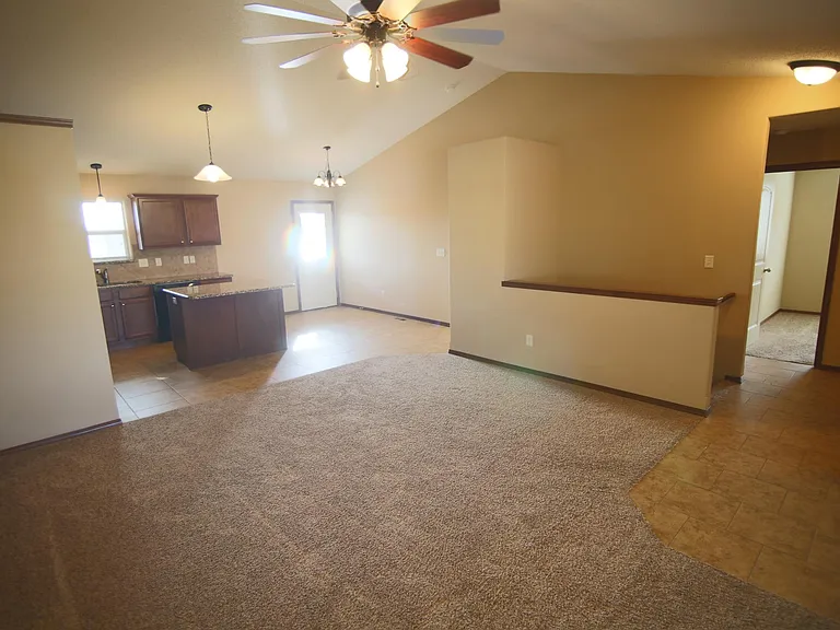 12700 E Casa Bella St — Photo 2