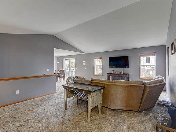 4th image of 410 Stonefield Ct