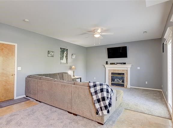 4th image of 10904 Laurel Ct
