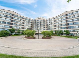 1001 Cedarglen Gate #617, Mississauga, ON L5C4R2