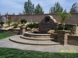 11118 Whitebark Ln, Corona, CA 92883