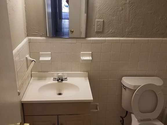2nd image of 4964 Central Dr APT C
