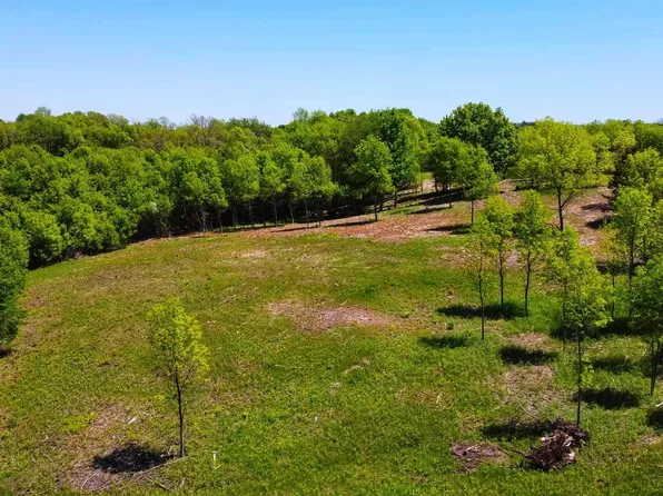 Bagley Ave, Dundas, MN 55019