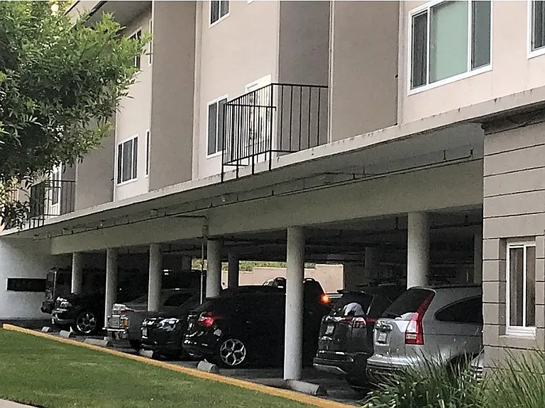 Park Western Estates — Photo 9