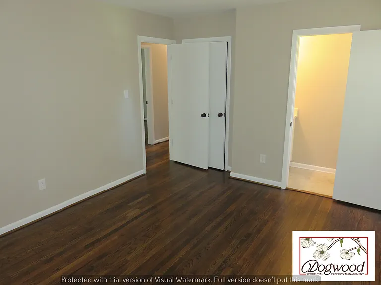 8090 Dunwoody Rd — Photo 13