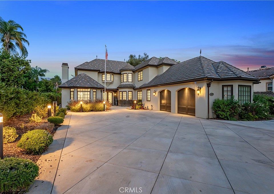 1st image of 4358 Fairlawn Dr