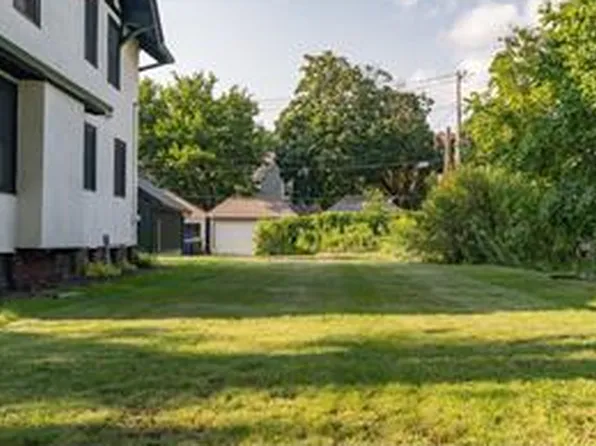 545 W Holly Ave, Saint Paul, MN 55102