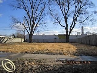 1st image of 1204 E Muir Ave