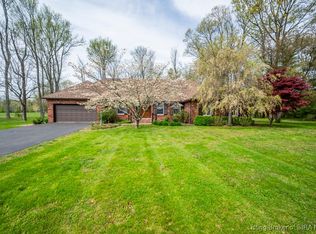 730 S Gardner St, Scottsburg, IN 47170