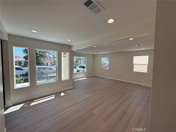 2nd image of 8955 San Luis Ave
