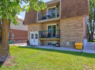 793 Crawford Dr, Peterborough, ON K9J3W9