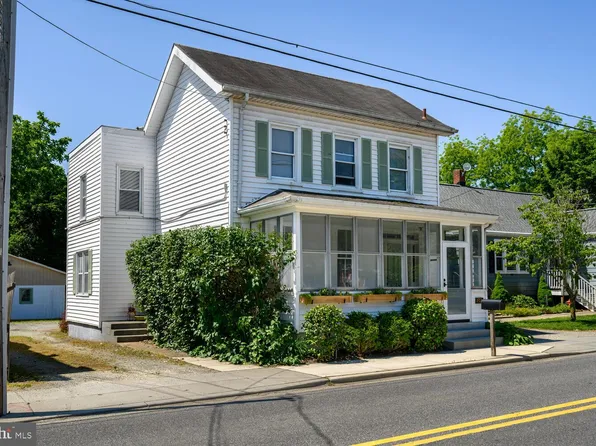 389 Cypress St, Millington, MD 21651