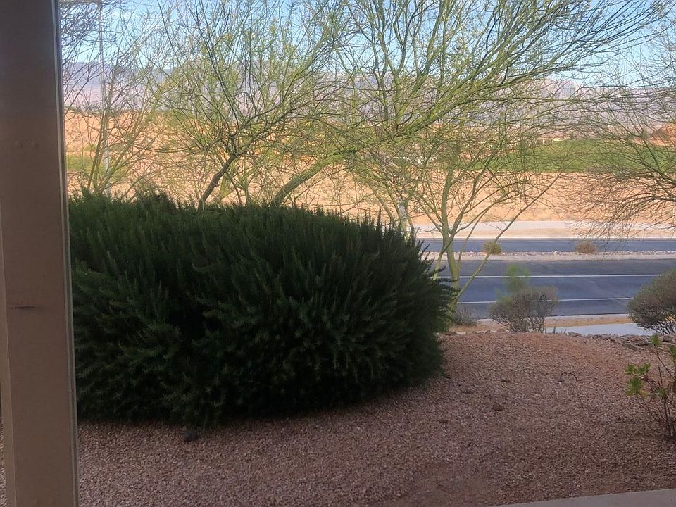 2nd image of 662 Moonbeam Way