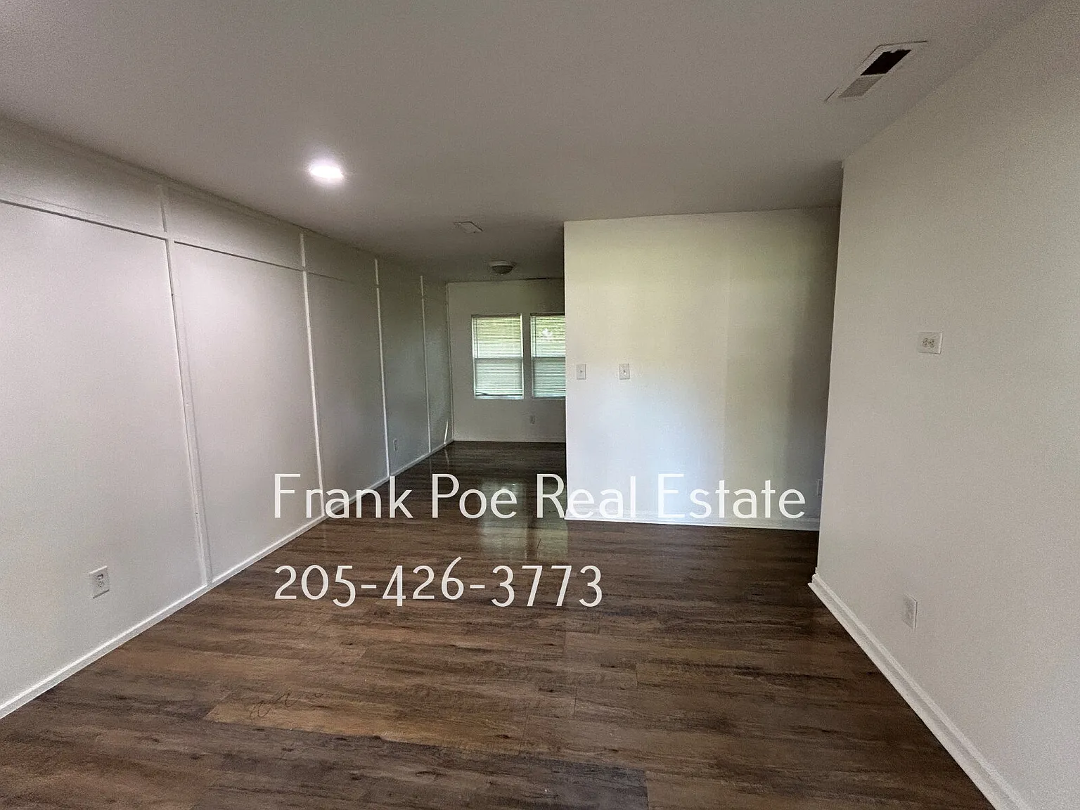 3 bed, 1.0 bath, 864 sqft, $945 — Photo 4