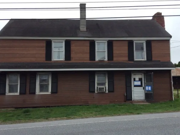 2876 Lincoln Hwy E, Ronks, PA 17572