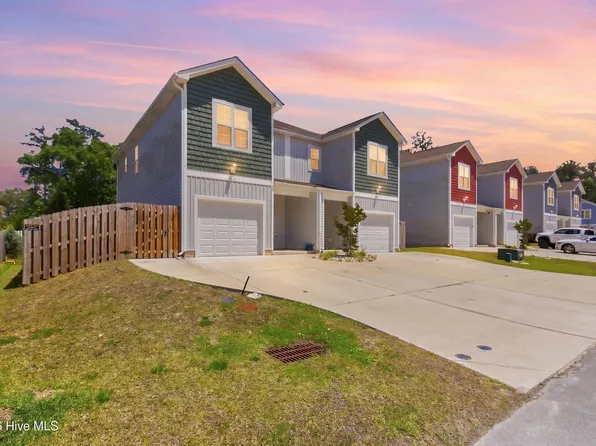 220 Holly Sands Loop, Holly Ridge, NC 28445