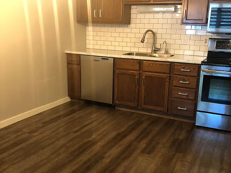 3708 S Terry Ave #102 — Photo 9