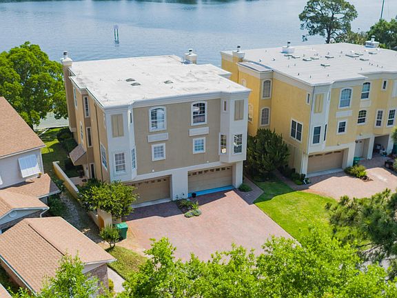 4th image of 53 Yacht Club Dr NE Unit 6