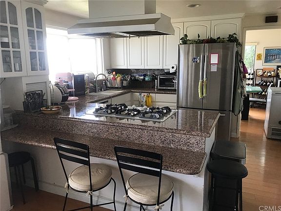 5th image of 2943 Briarwood Dr