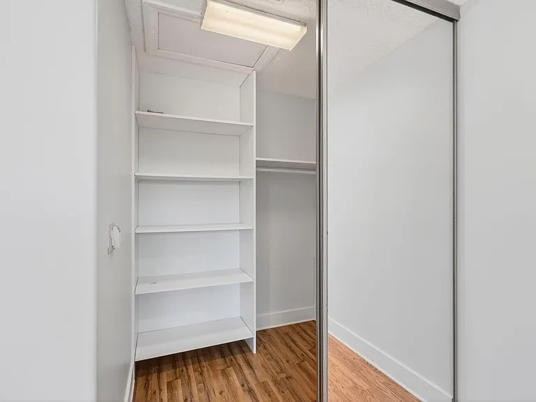 7848 Travlers Tree Dr — Photo 42
