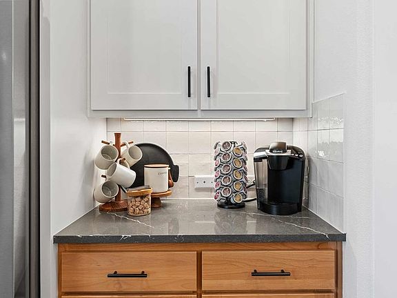The Eason - Kitchen