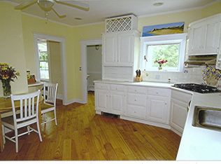 305 Nahant Rd, Nahant, MA 01908