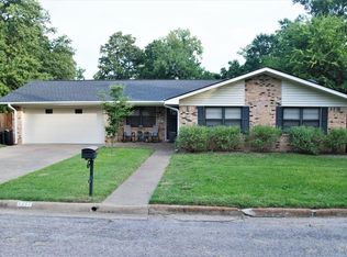 1321 Forrest Dr, Canton, TX 75103