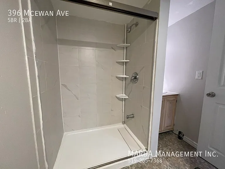 396 McEwan Ave — Photo 14