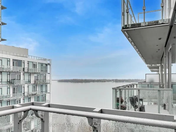 39 Queens Quay E #918, Toronto, ON M5E 0A5