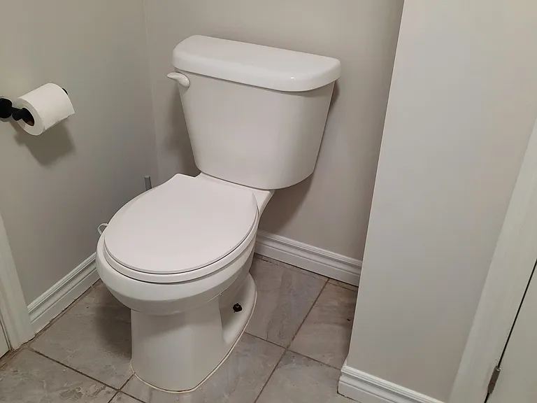 59 Courtney Cres — Photo 13