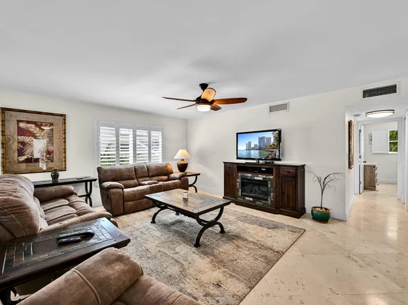 2860 NE 14TH ST Causeway #201D, Pompano Beach, FL 33062