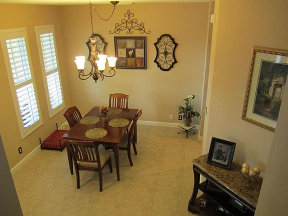 4th image of 10496 SW Westlawn Blvd