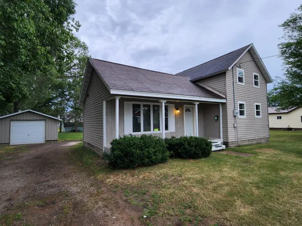 129 Mineau Ave, Oconto, WI 54153