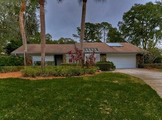 18509 Turtle Dr, Lutz, FL 33548