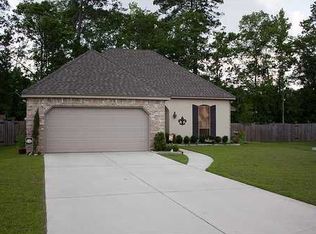 228 Vintage Dr, Covington, LA 70433