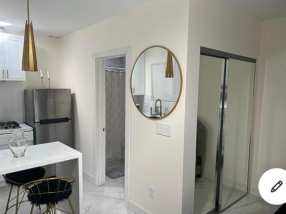 2nd image of 24814 Pitcairn Way