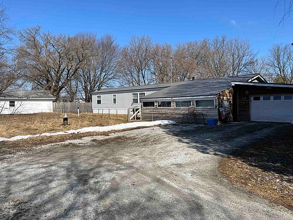 3rd image of 49 Fourth Street