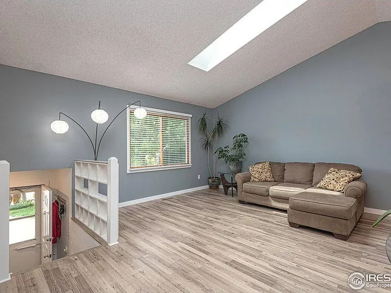 2197 Kennington Ct — Photo 31