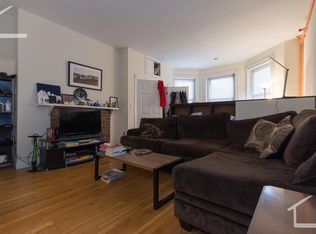 901 Beacon St #201, Boston, MA 02215