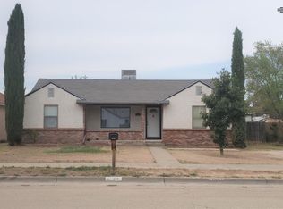 412 W Garst Ave, Artesia, NM 88210