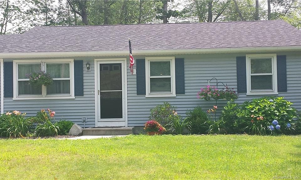 2nd image of 25 Stanley Dr