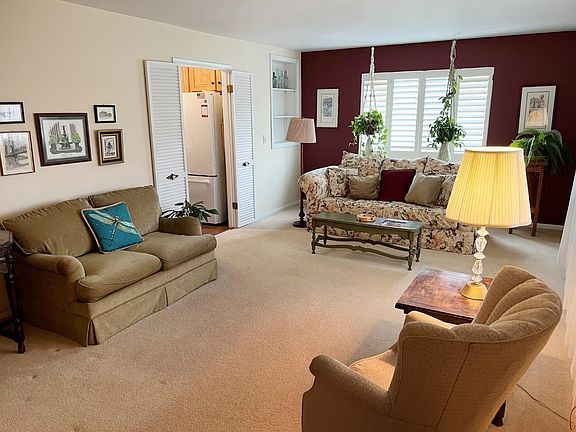 5th image of 10876 Willfleet Dr