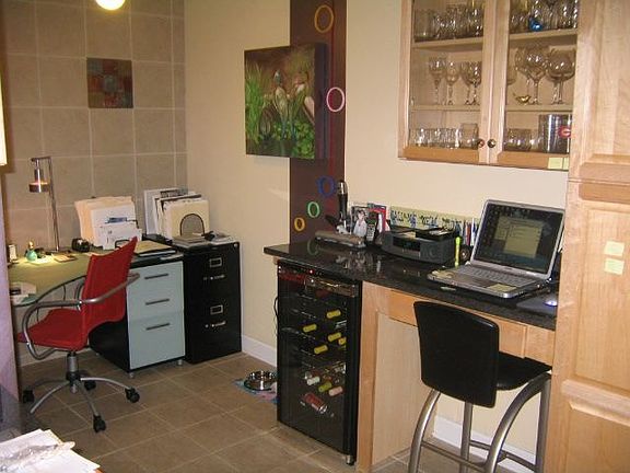 Breakfast Nook (Currently an Office area)