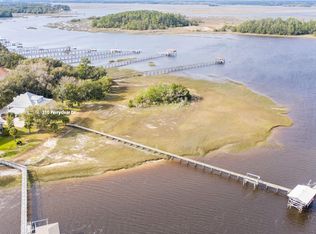 310 Perryclear Dr, Beaufort, SC 29906