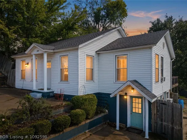 408 N 7th St, Van Buren, AR 72956