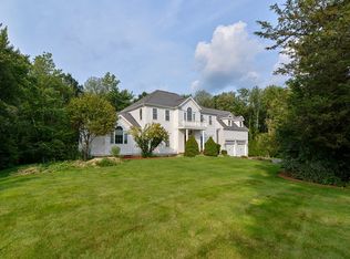 20 Jonathan Dr, North Attleboro, MA 02760