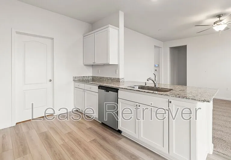 3461 Sina Ct — Photo 16